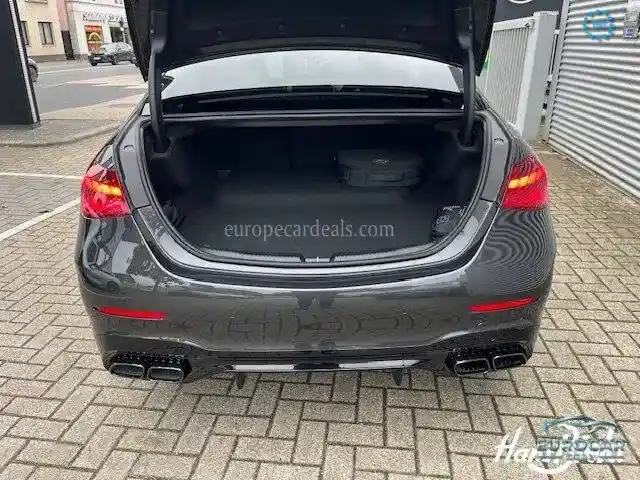 Mercedes-Benz C 63 AMG