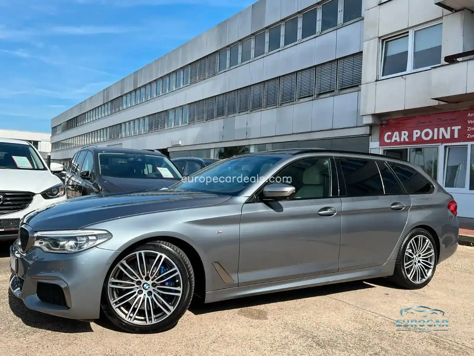 BMW M550