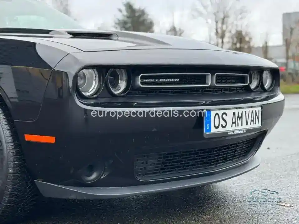 Dodge Challenger