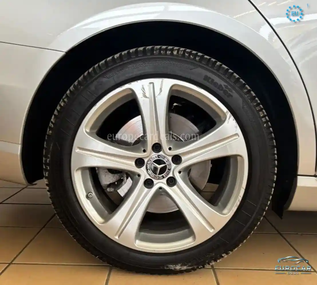Mercedes-Benz E 350