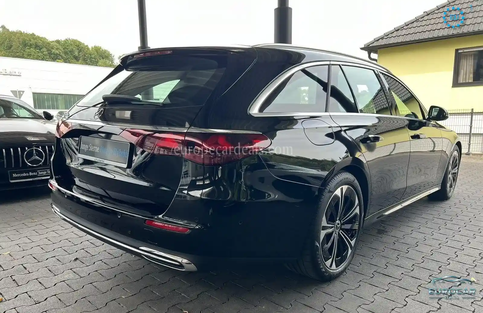 Mercedes-Benz E 300