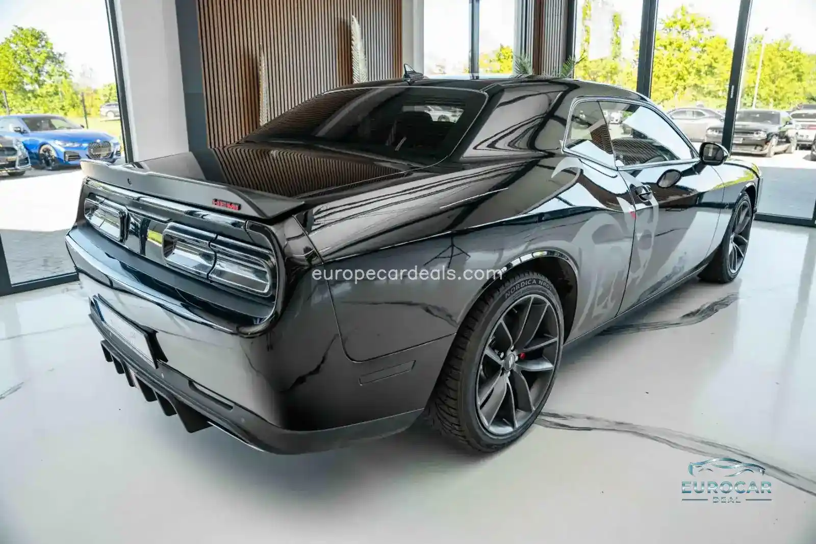 Dodge Challenger