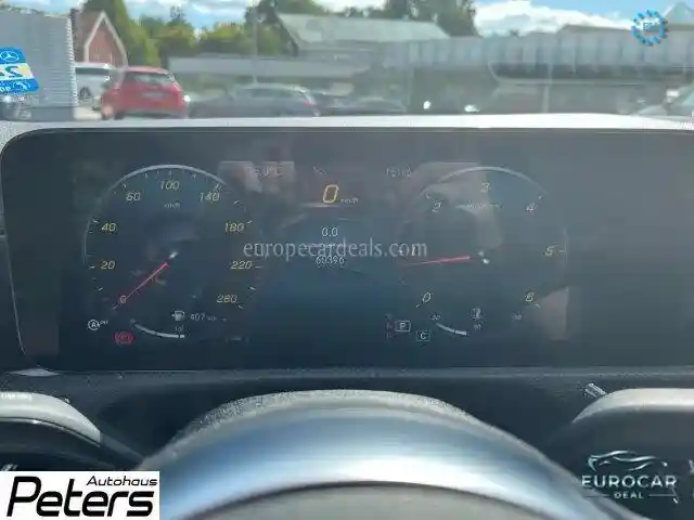 Mercedes-Benz CLA 220