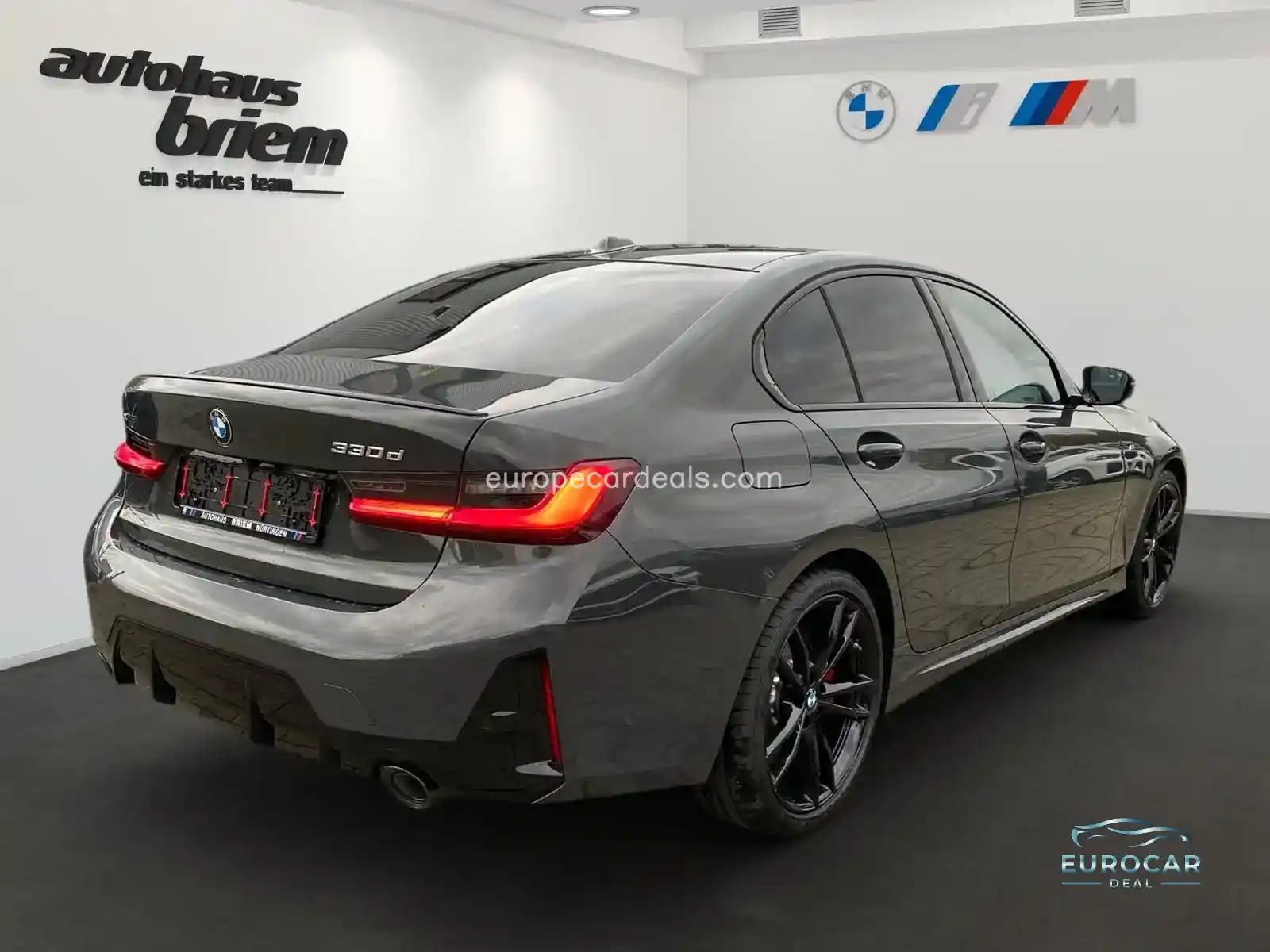 BMW 330
