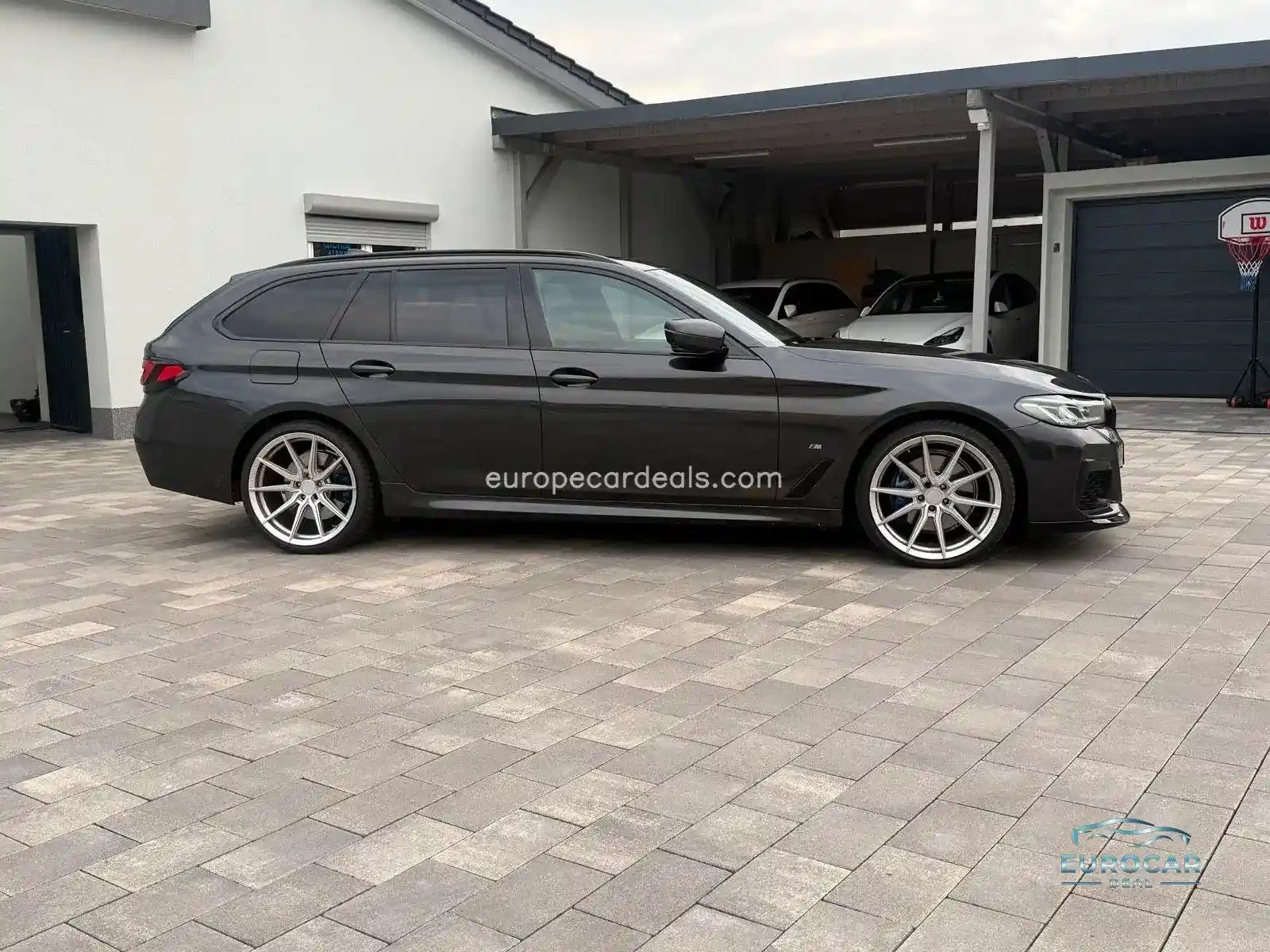 BMW 530