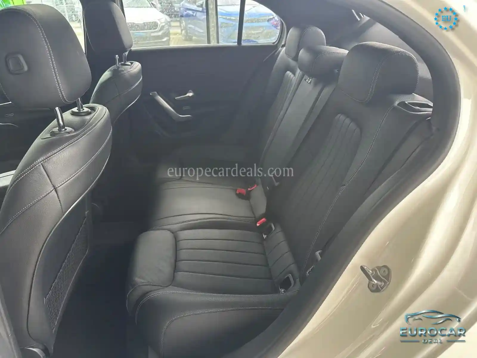 Mercedes-Benz A 220
