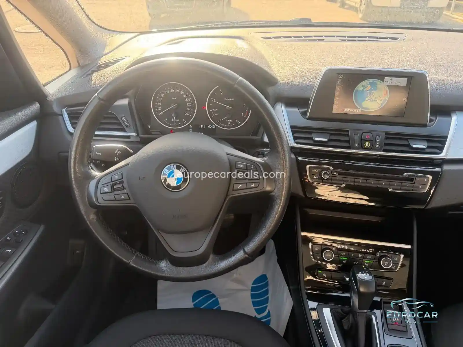 BMW 218