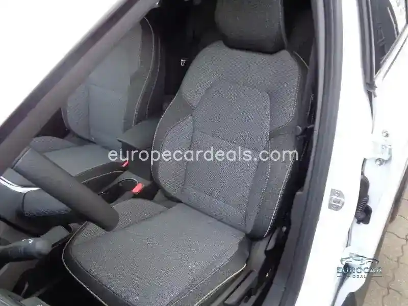 Mitsubishi Grandis