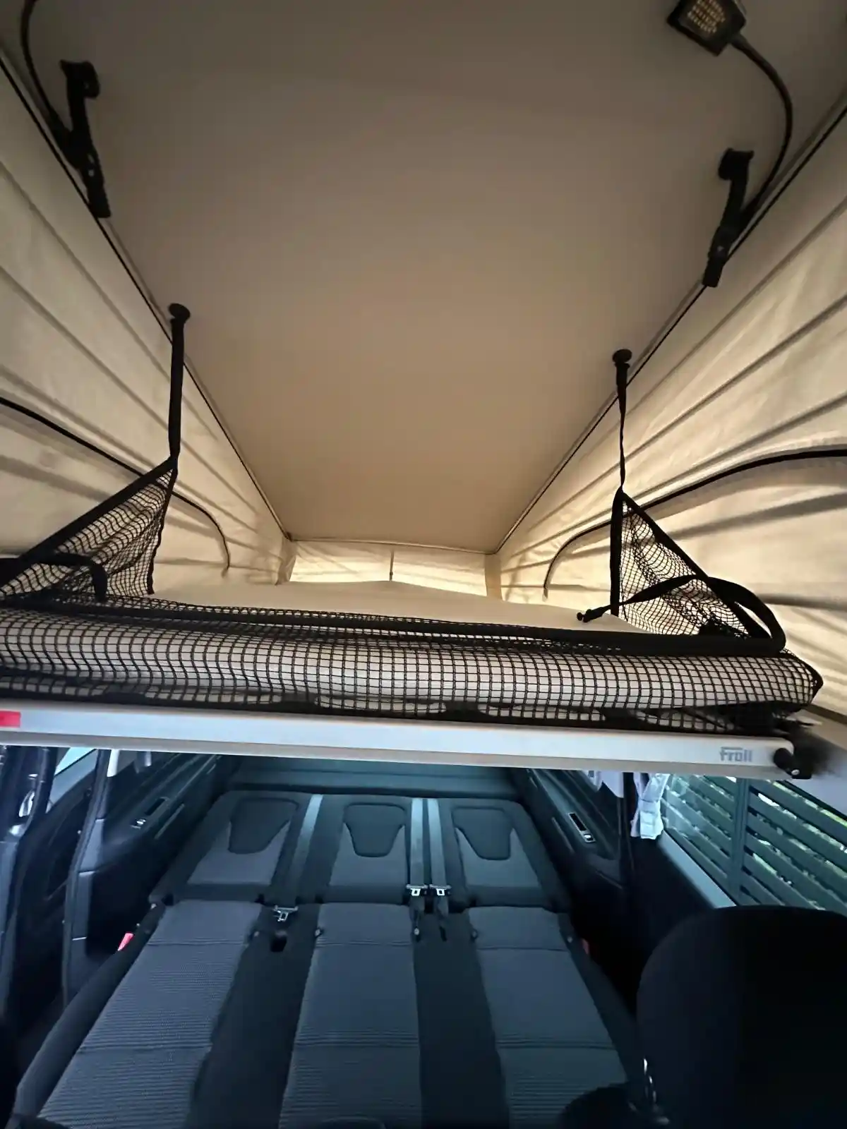 Mercedes-Benz V 200
