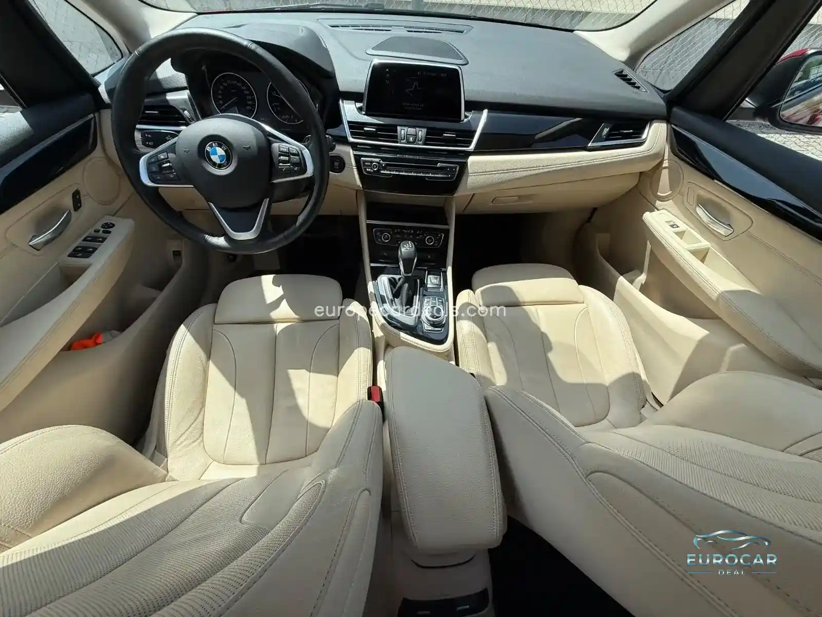 BMW 220