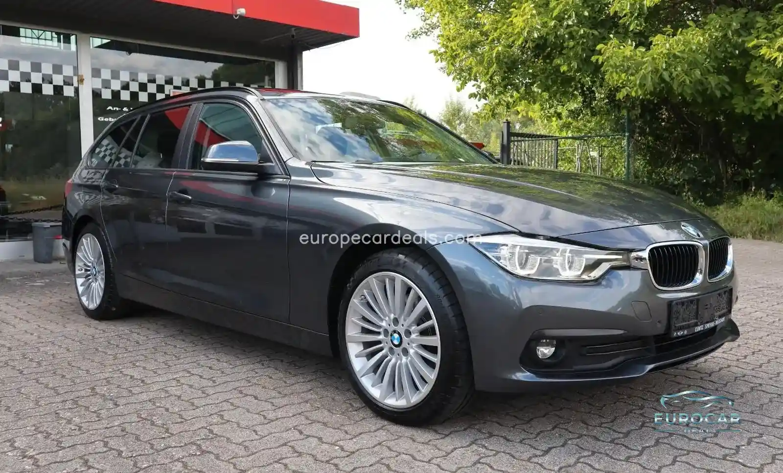 BMW 320