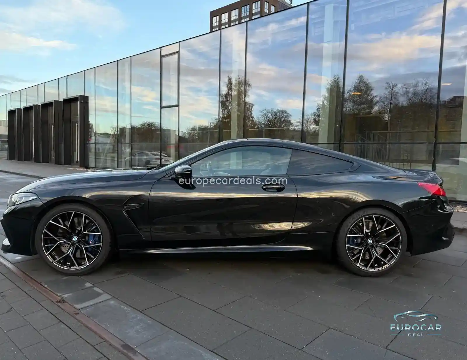 BMW M8