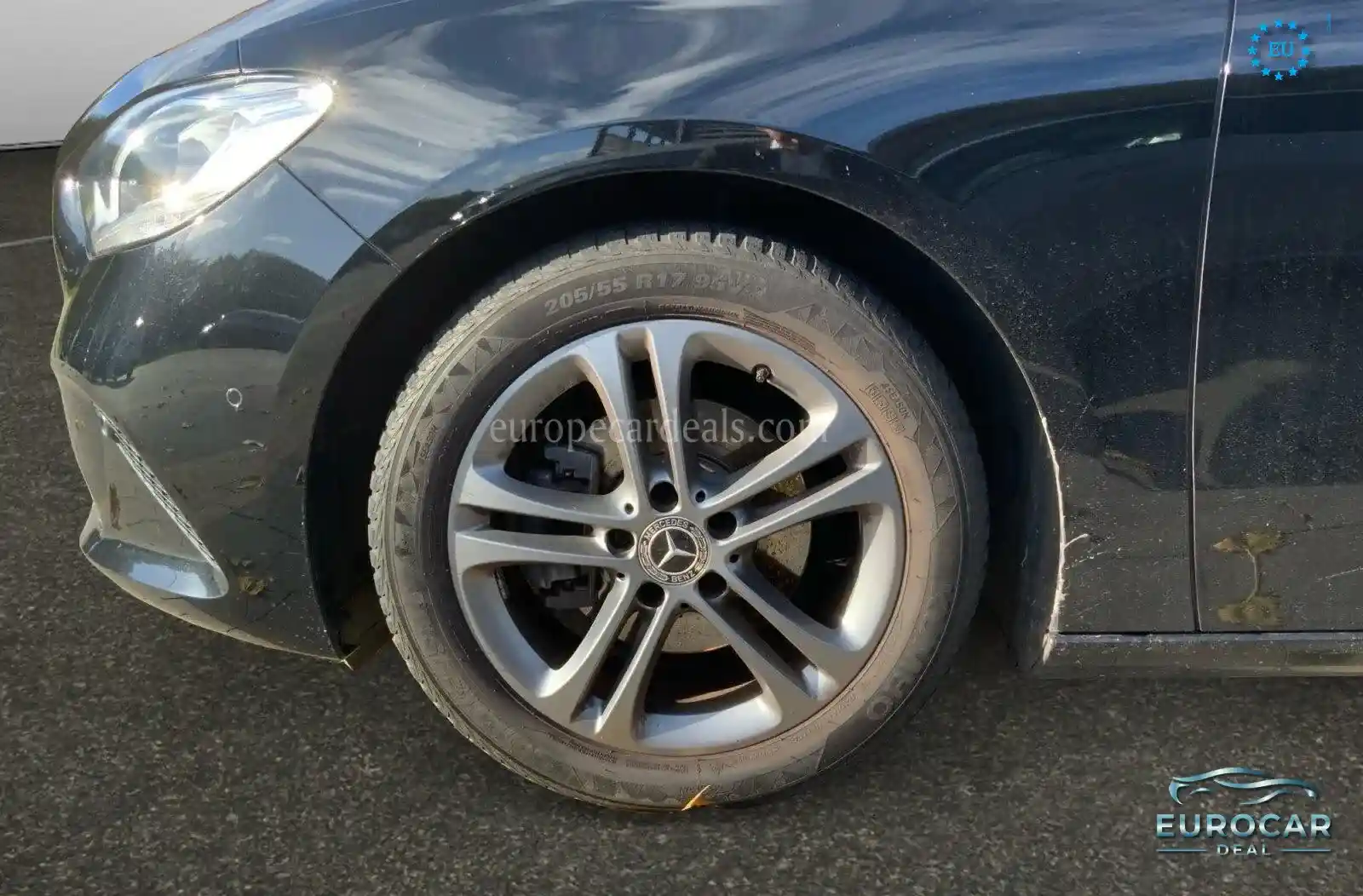 Mercedes-Benz B 180