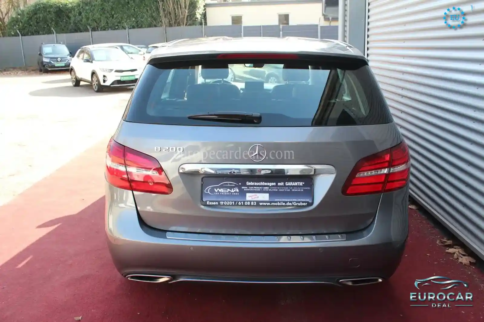 Mercedes-Benz B 200