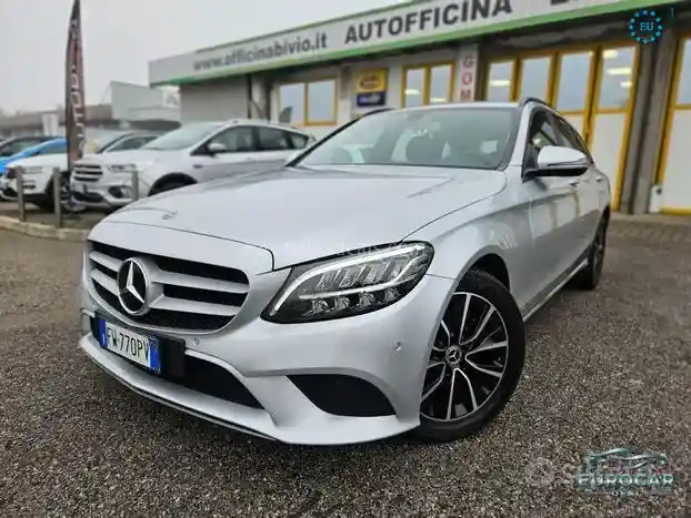 Mercedes-Benz C 220