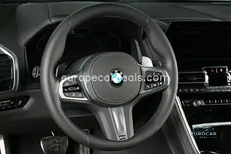 BMW M850