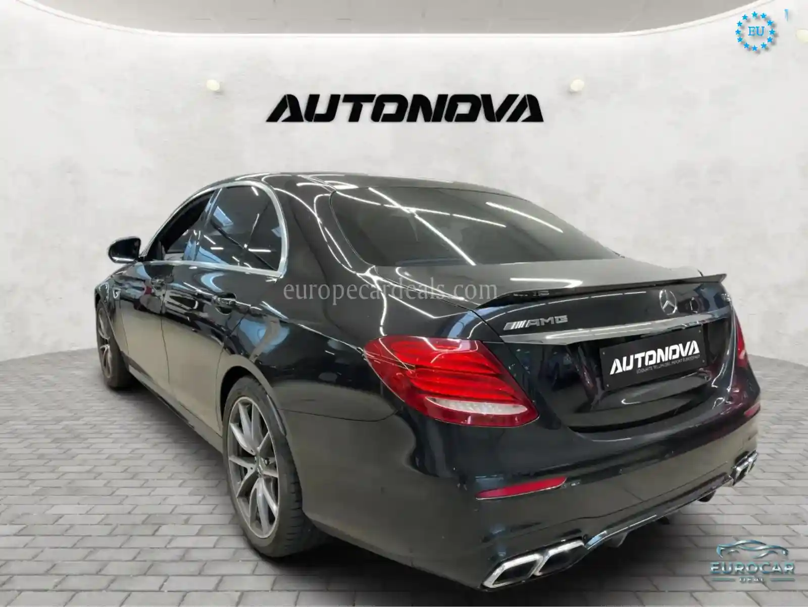 Mercedes-Benz E 63 AMG