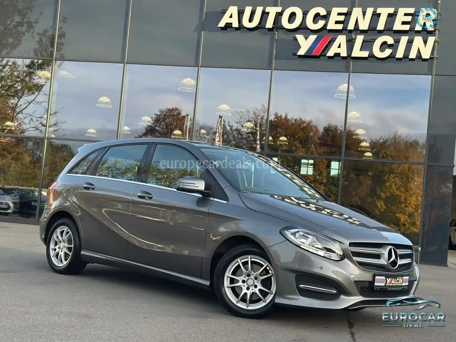 Mercedes-Benz B 180