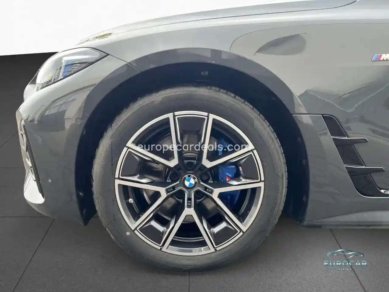 BMW i4