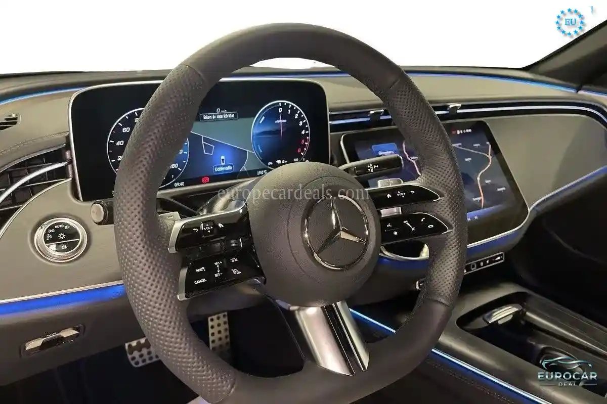 Mercedes-Benz E 300