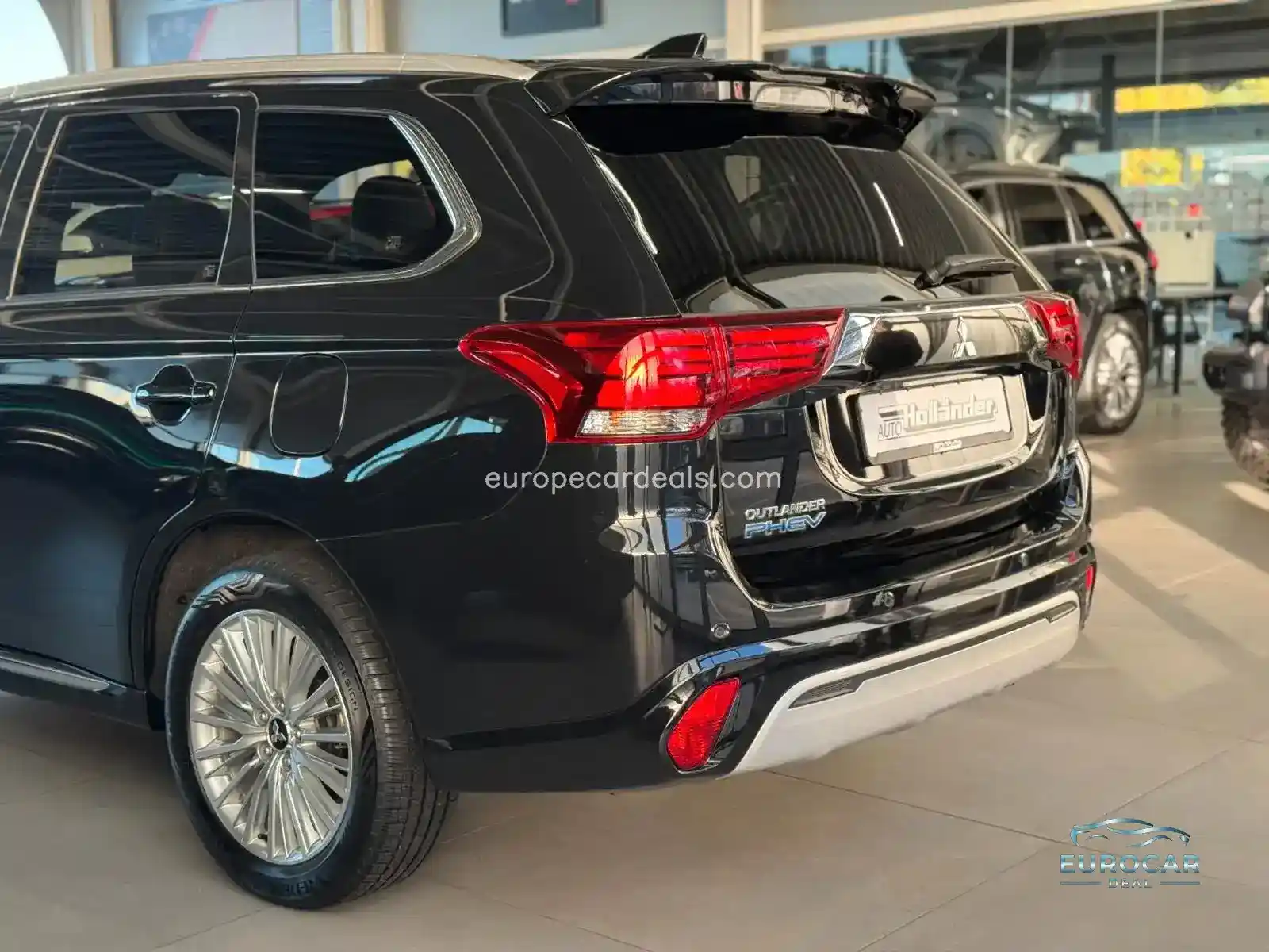 Mitsubishi Plug-in Hybrid Outlander