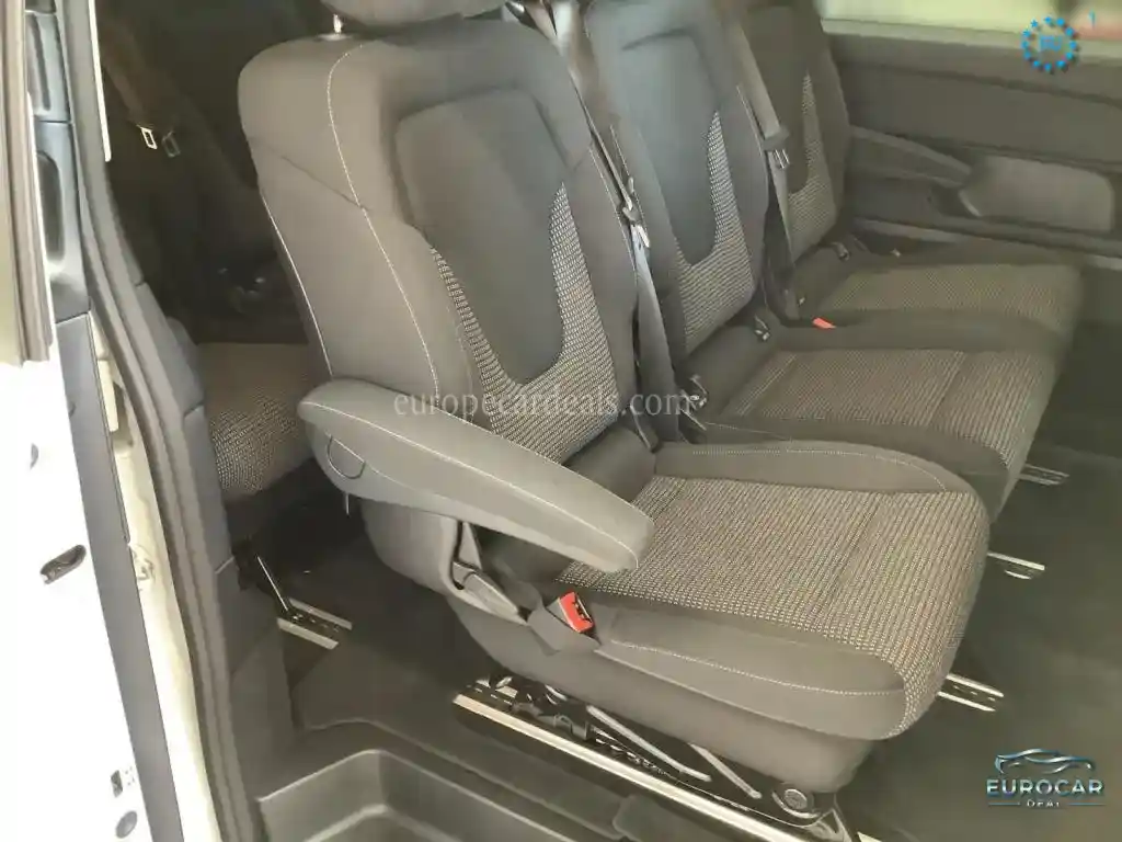 Mercedes-Benz V 250