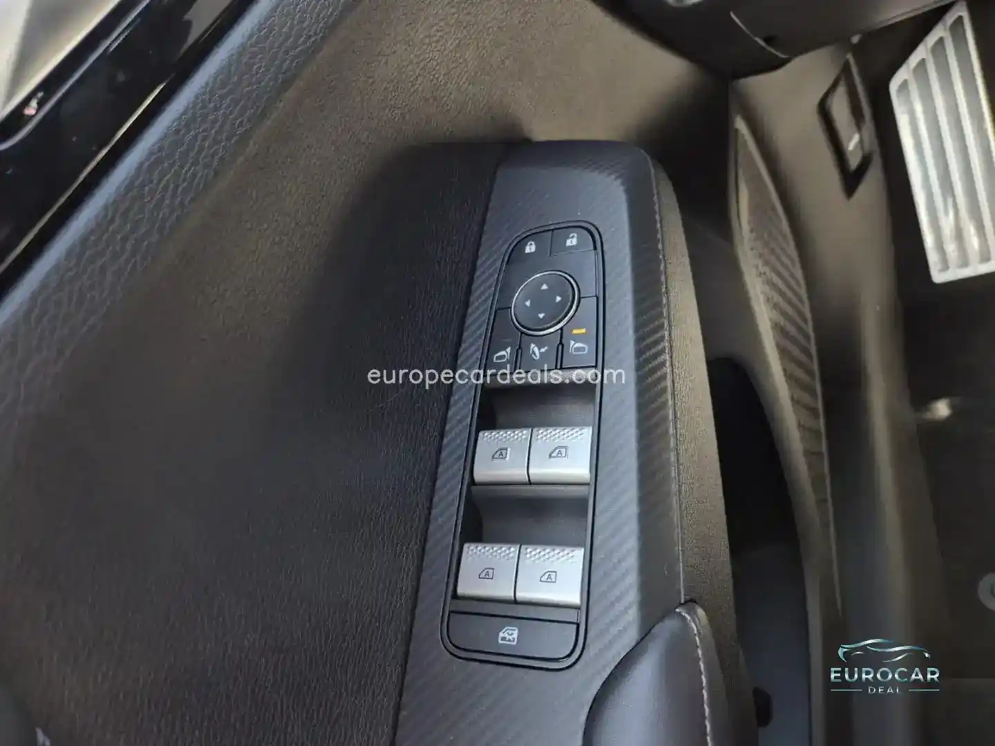 Mitsubishi Plug-in Hybrid Outlander