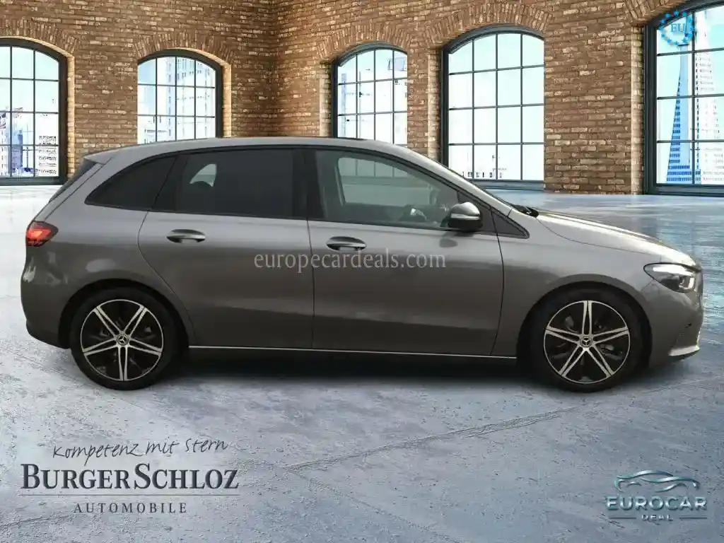 Mercedes-Benz B 220