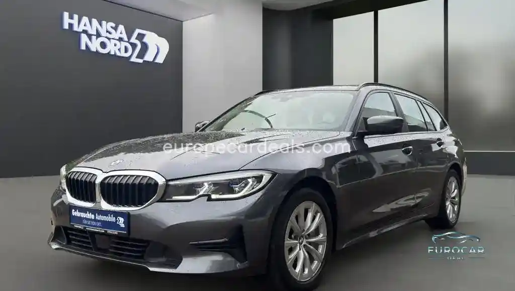 BMW 330