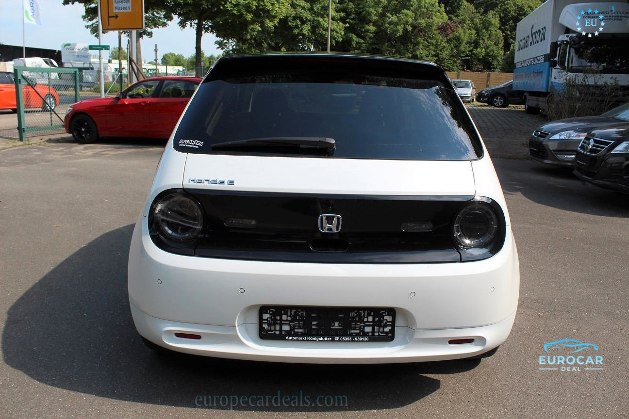 Honda e