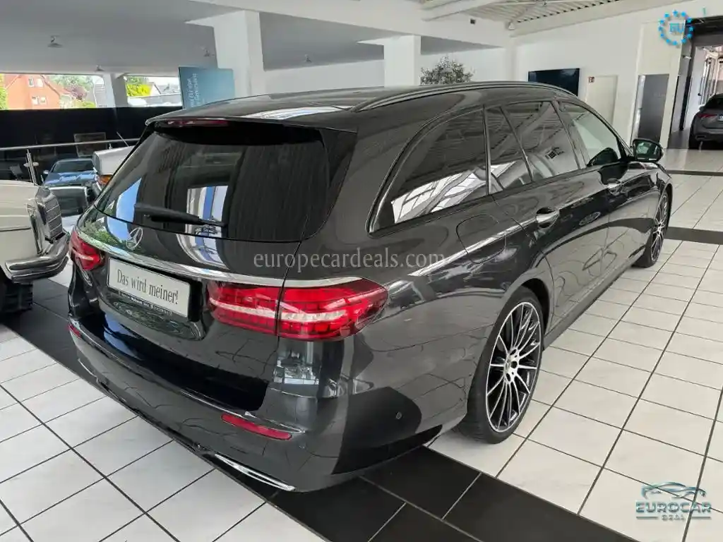 Mercedes-Benz E 400