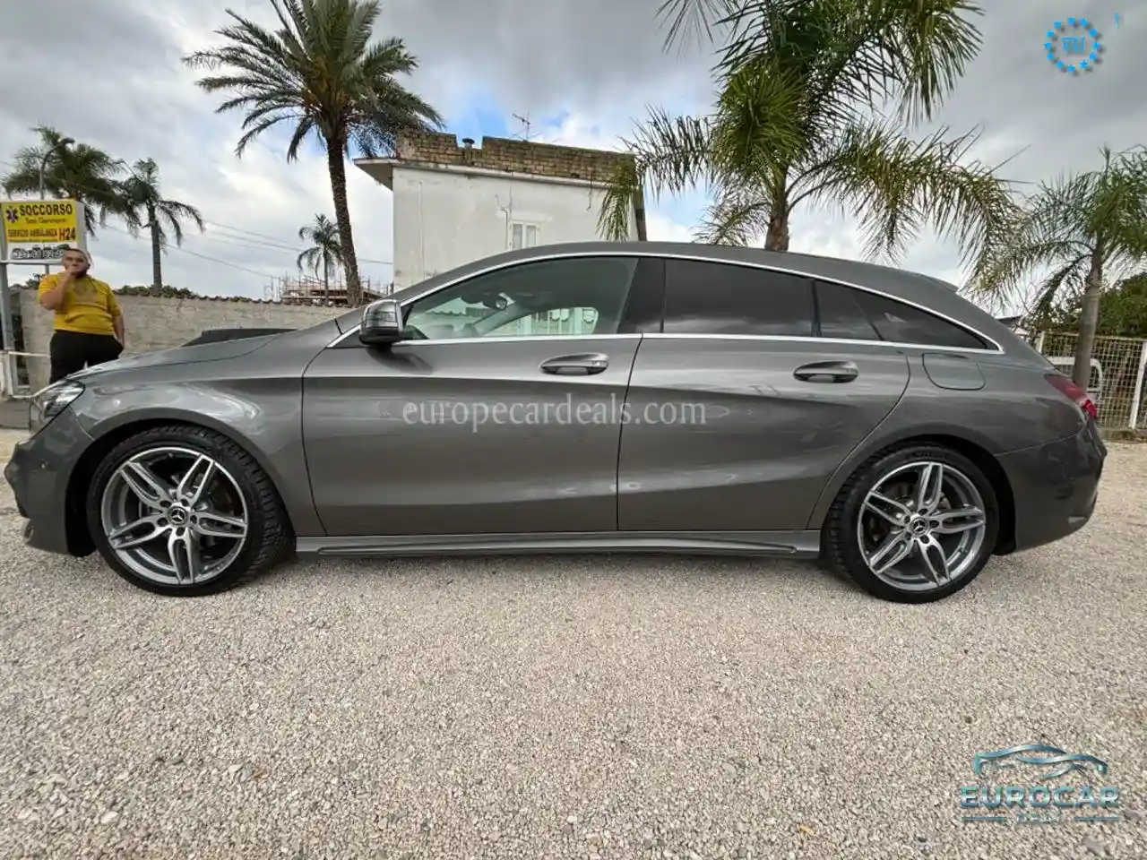 Mercedes-Benz CLA 200