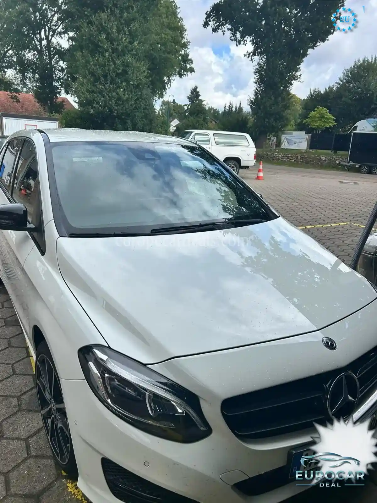Mercedes-Benz B 200
