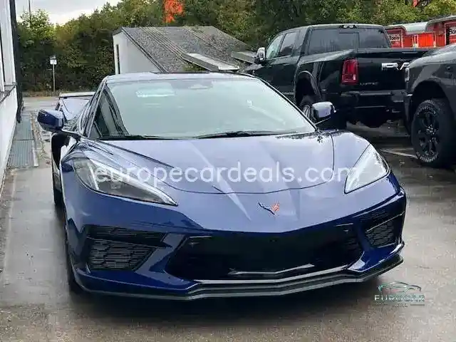 Corvette C8