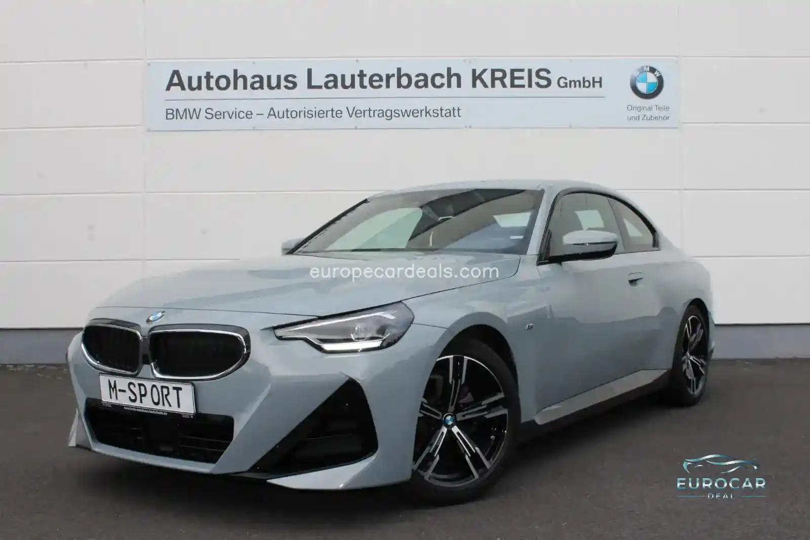 BMW 220