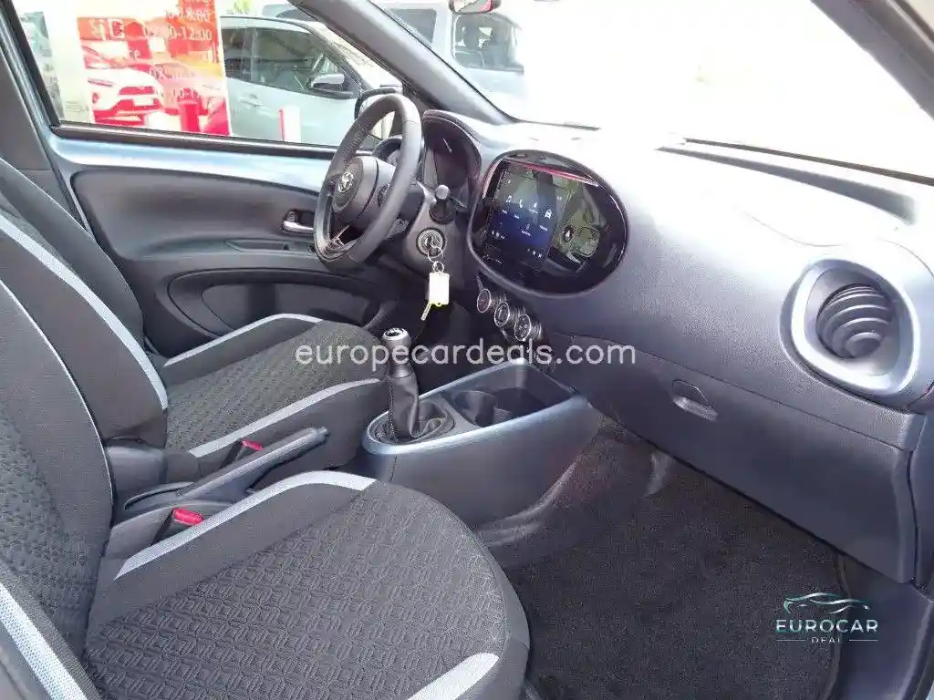 Toyota Aygo (X)