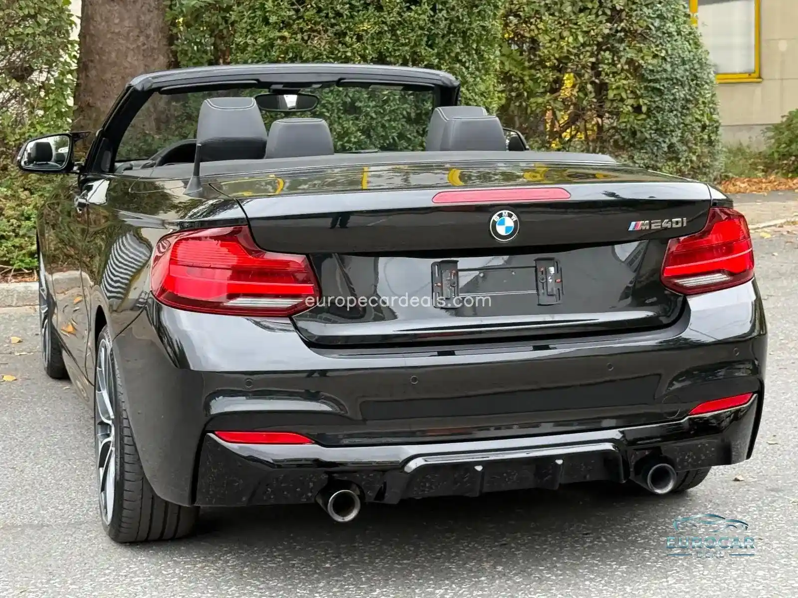 BMW M240i