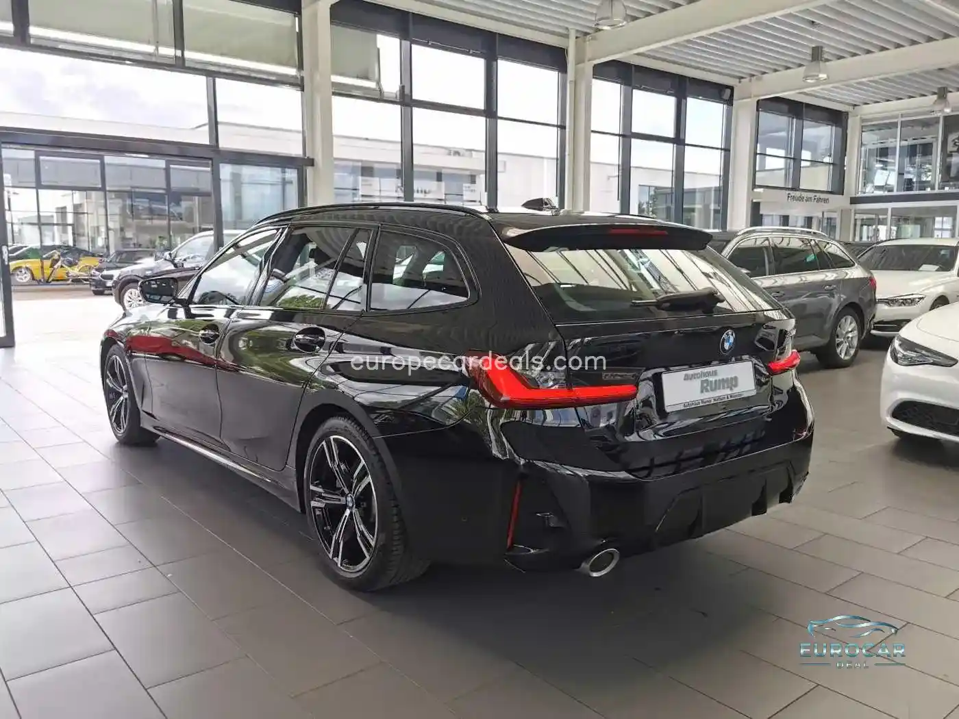 BMW 330
