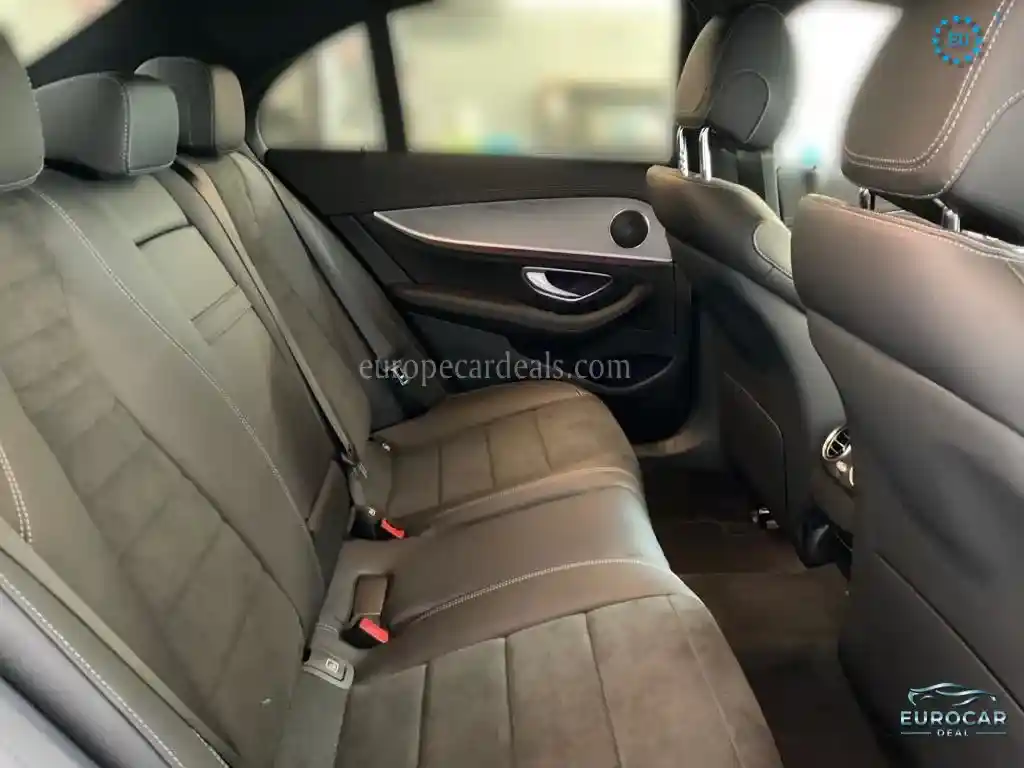 Mercedes-Benz E 200