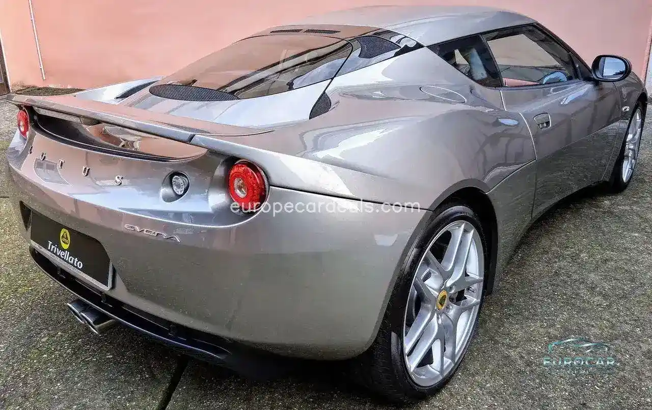 Lotus Evora