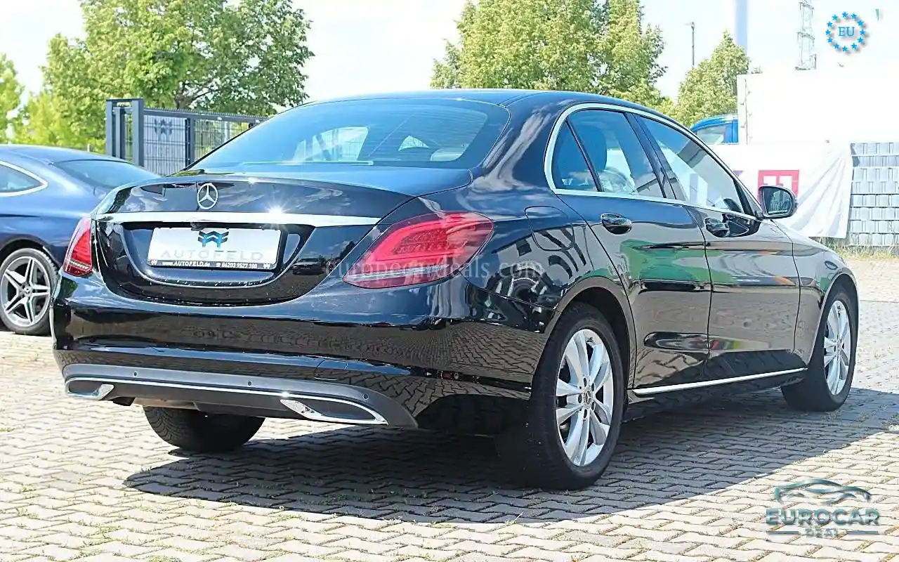 Mercedes-Benz C 180