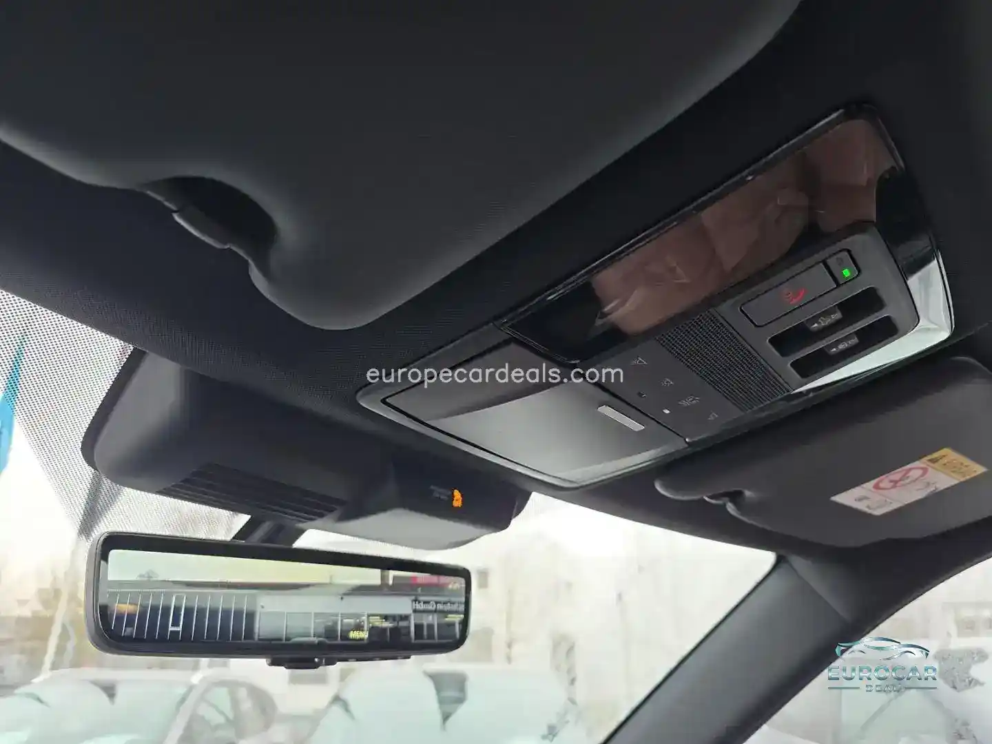Mitsubishi Plug-in Hybrid Outlander