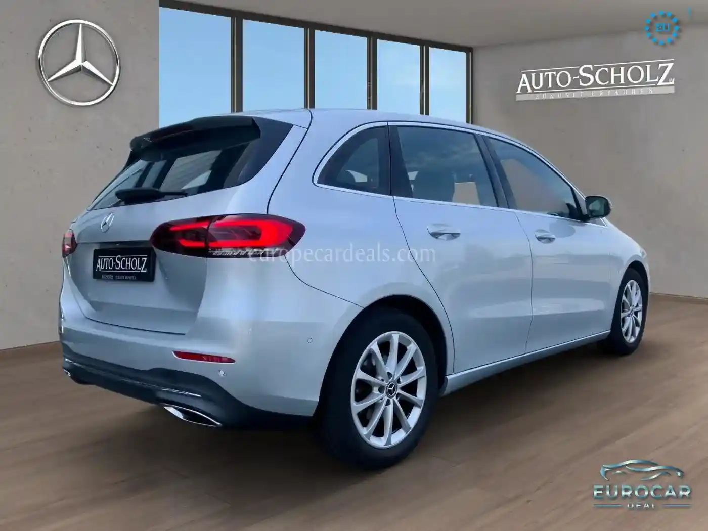 Mercedes-Benz B 180