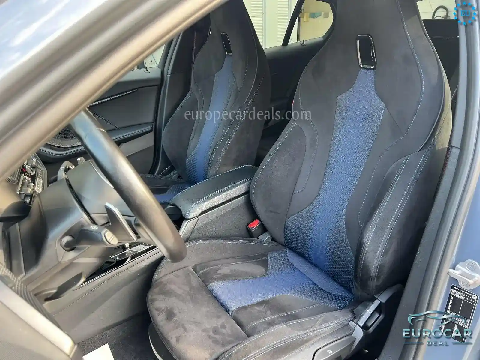 BMW 128