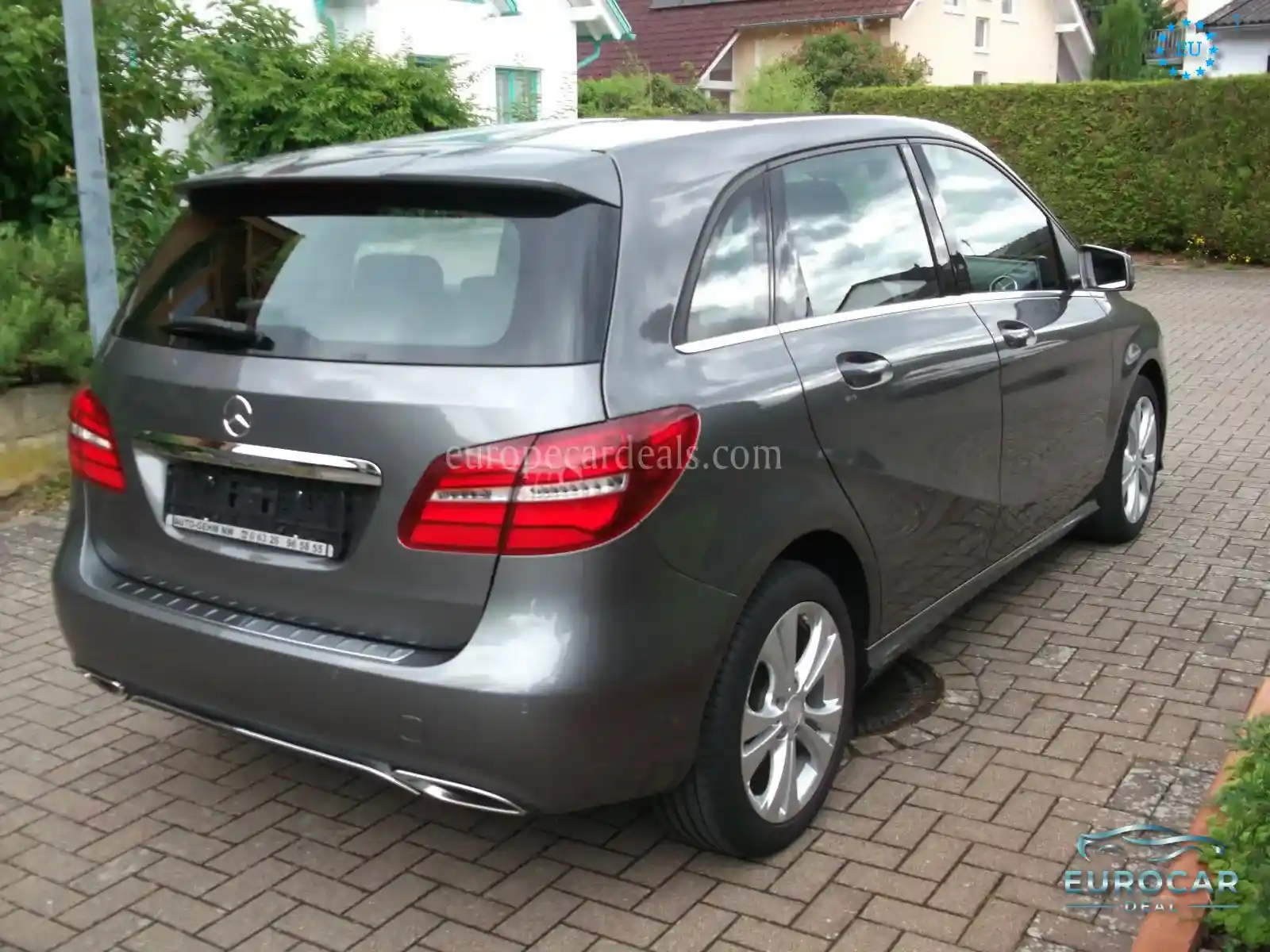 Mercedes-Benz B 200