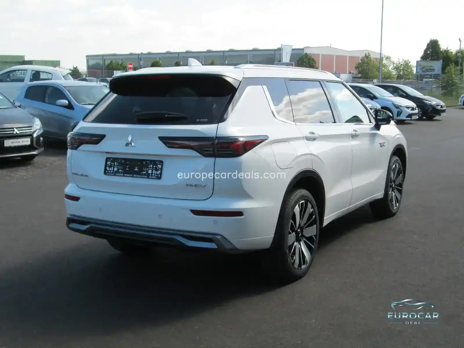 Mitsubishi Plug-in Hybrid Outlander