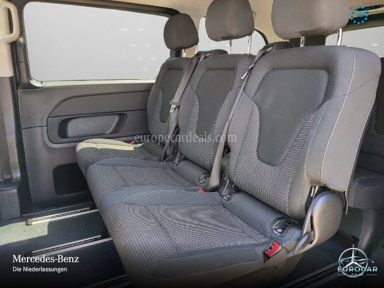 Mercedes-Benz V 220