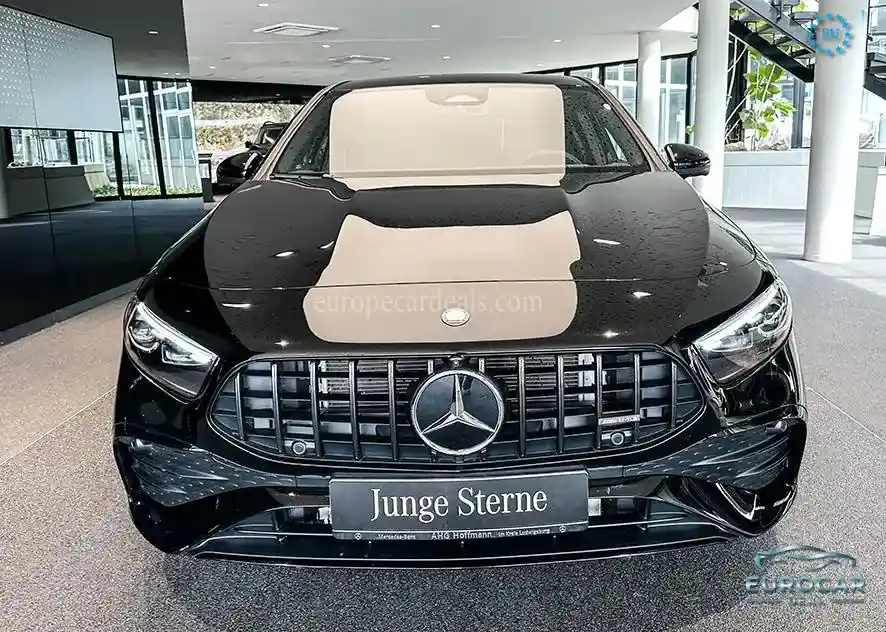Mercedes-Benz A 35 AMG