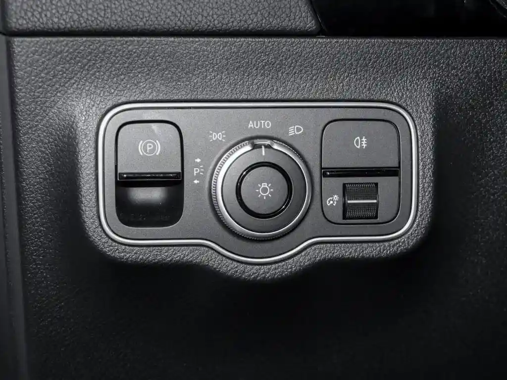 Mercedes-Benz B 250