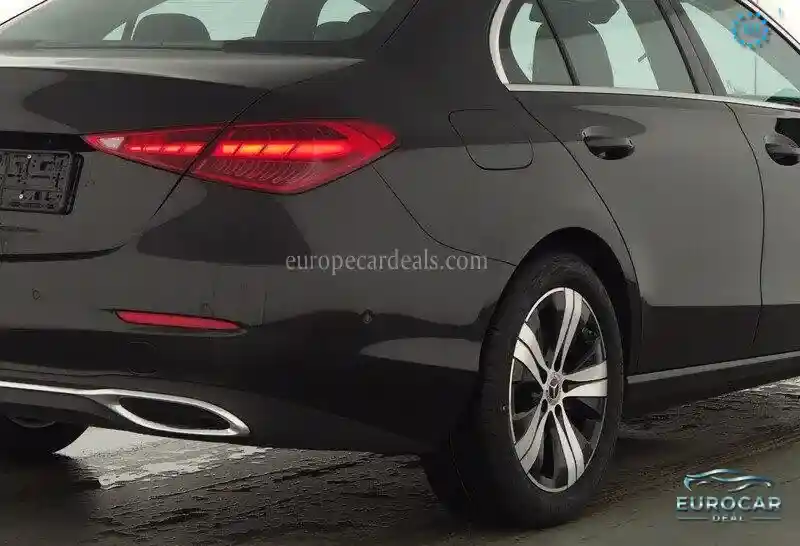 Mercedes-Benz C 220
